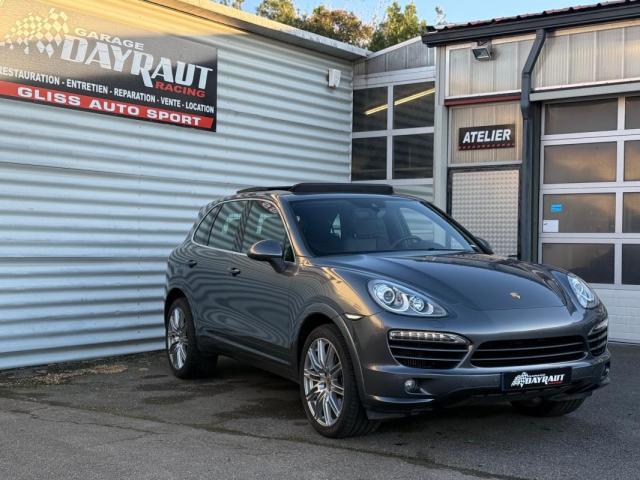 Porsche Cayenne image 2