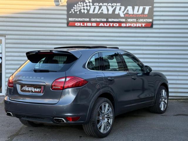 Porsche Cayenne image 3