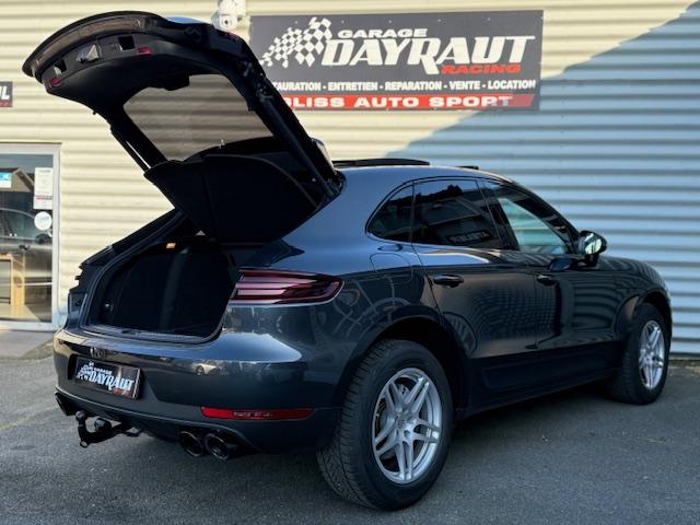 Porsche Macan image 8