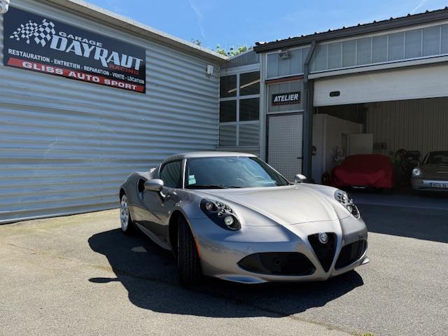 Alfa Romeo 4c image 9