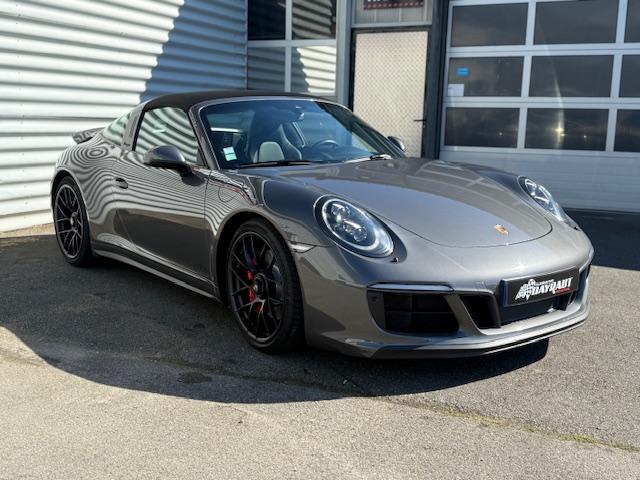 Porsche 911 image 2