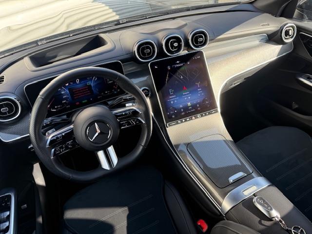 Mercedes Benz Glc image 6