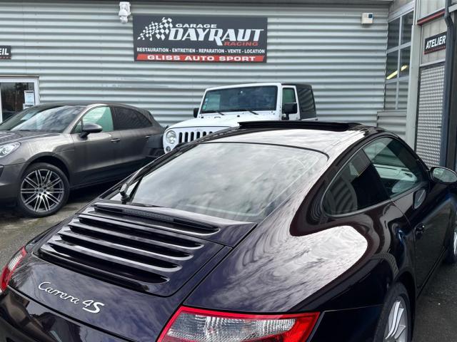 Porsche 911 image 5