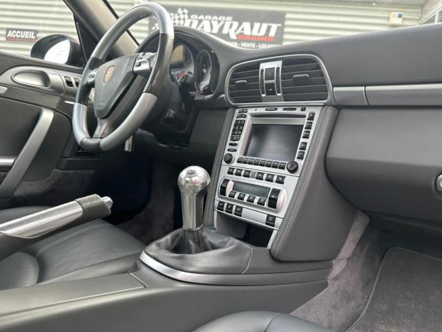 Porsche 911 image 6