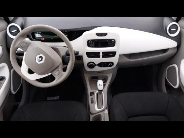Renault Zoe image 9