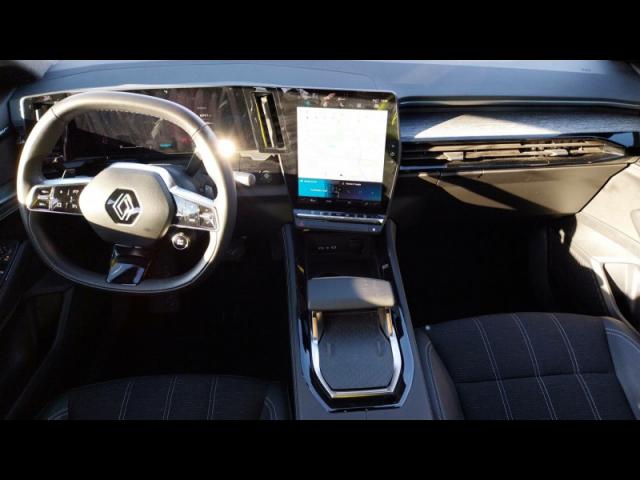 Renault Austral image 9