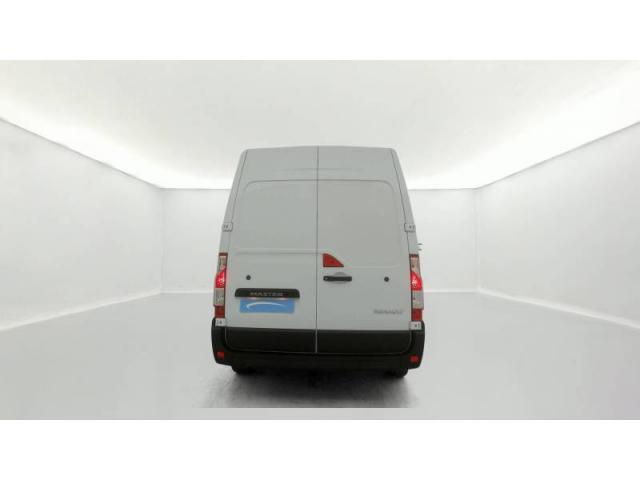 Renault Master image 1