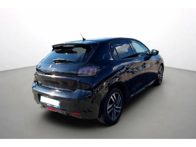 Peugeot 208 image 9