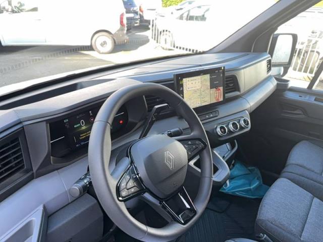 Renault Master image 6