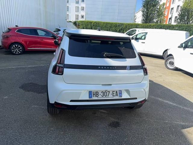 Renault R 5 image 7