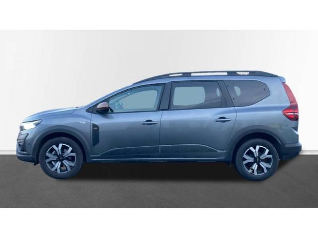 Dacia Jogger image 1