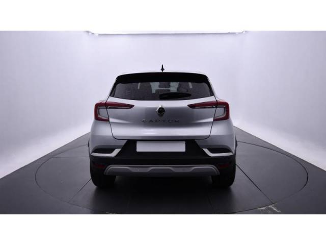 Renault Captur image 1