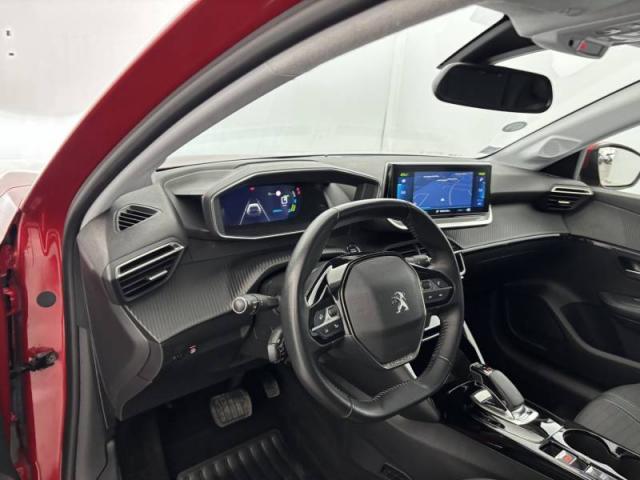 Peugeot 208 image 1
