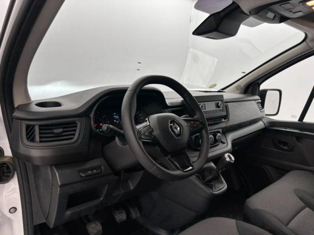 Renault Trafic image 5