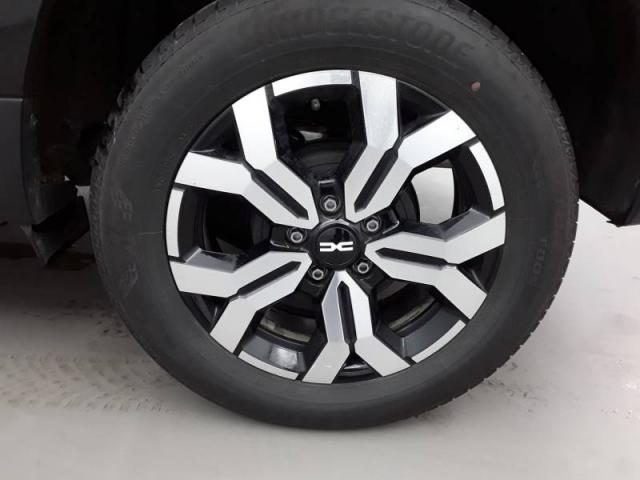 Dacia Duster image 8