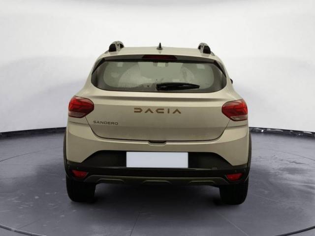 Dacia Sandero image 2