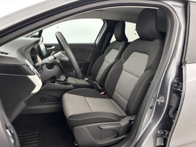 Renault Clio image 9