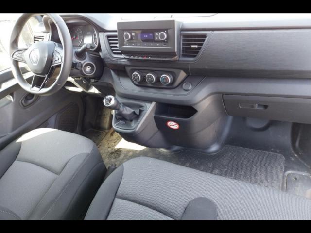Renault Trafic image 7