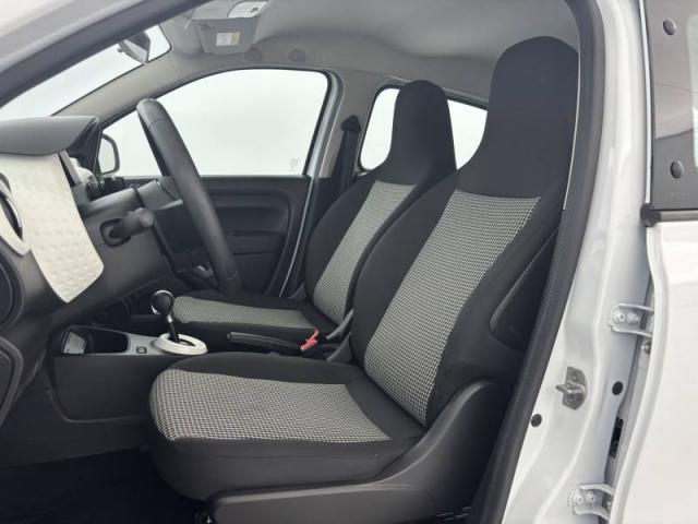Renault Twingo image 8