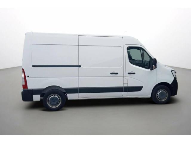 Renault Master image 8