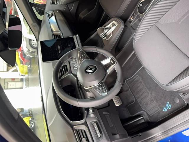 Renault Captur image 8