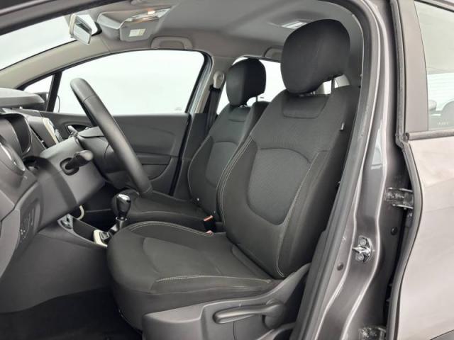 Renault Captur image 6