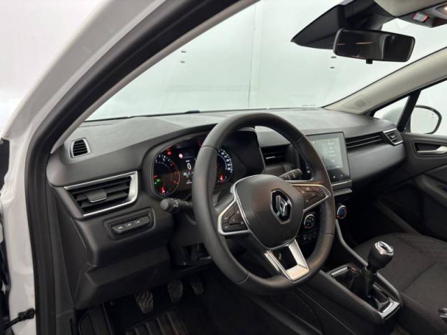 Renault Clio image 6