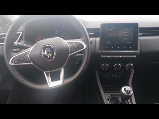 Renault Clio image 2