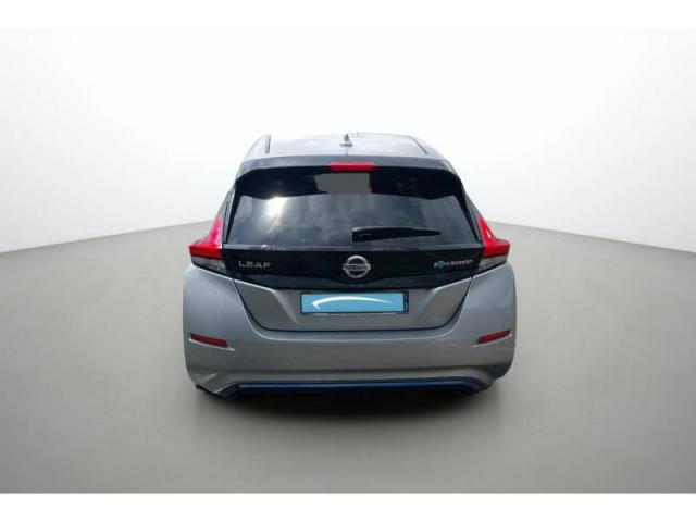 Nissan Leaf image 8