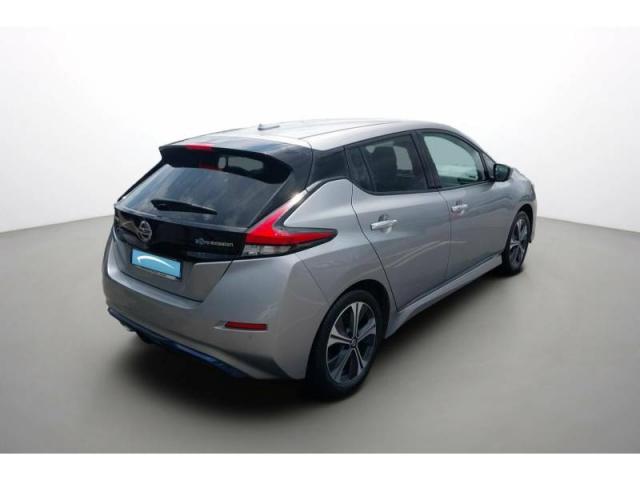 Nissan Leaf image 4