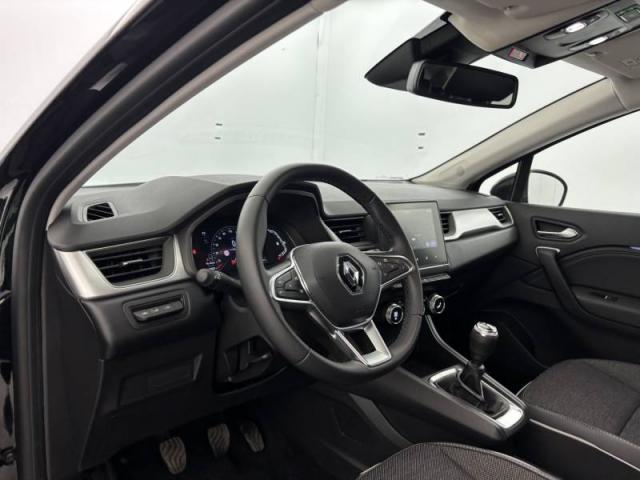 Renault Captur image 1