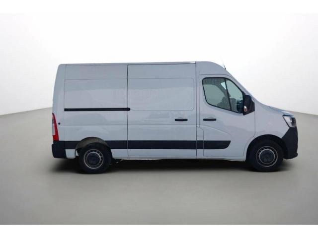 Renault Master image 1