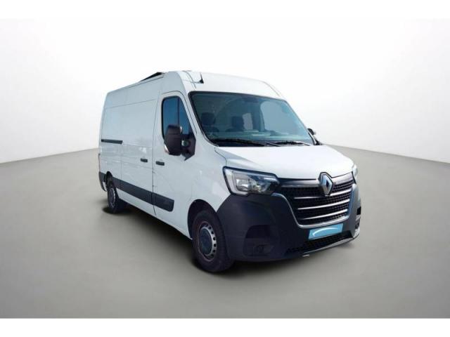 Renault Master image 2