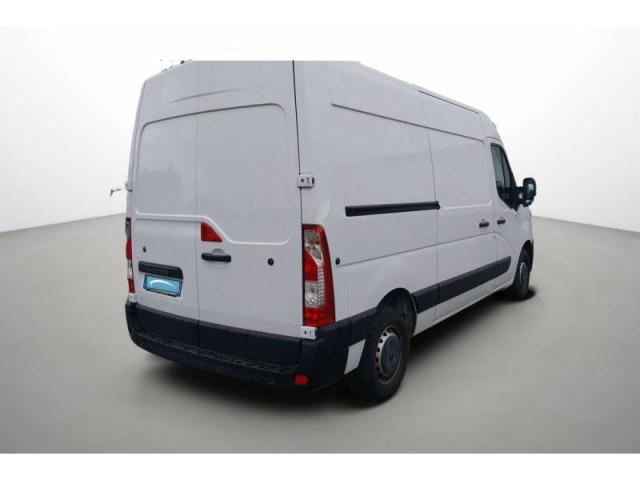 Renault Master image 1