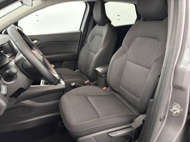 Renault Captur image 9