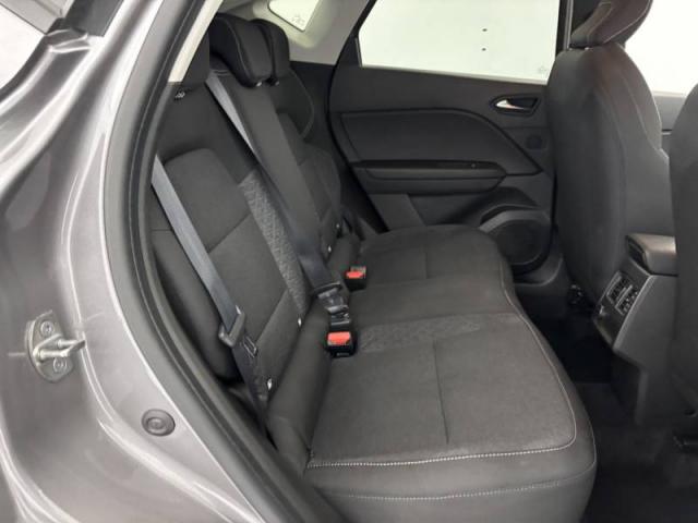 Renault Captur image 2
