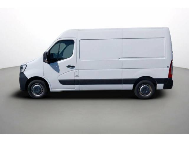 Renault Master image 2