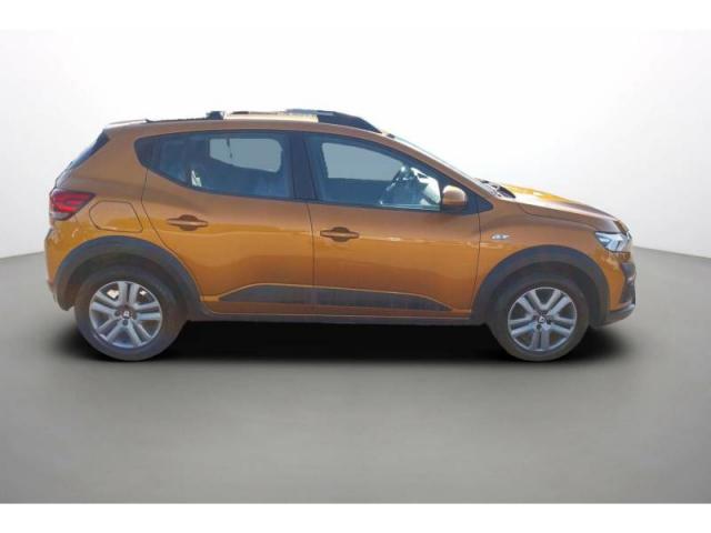 Dacia Sandero image 2