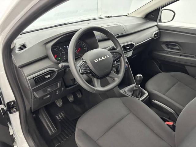 Dacia Sandero image 1