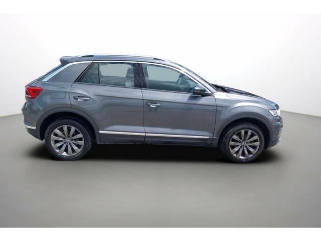 Volkswagen T-Roc image 2