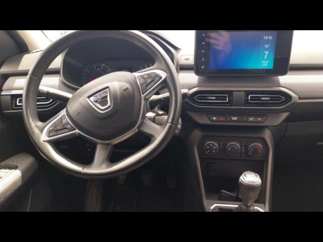 Dacia Sandero image 1
