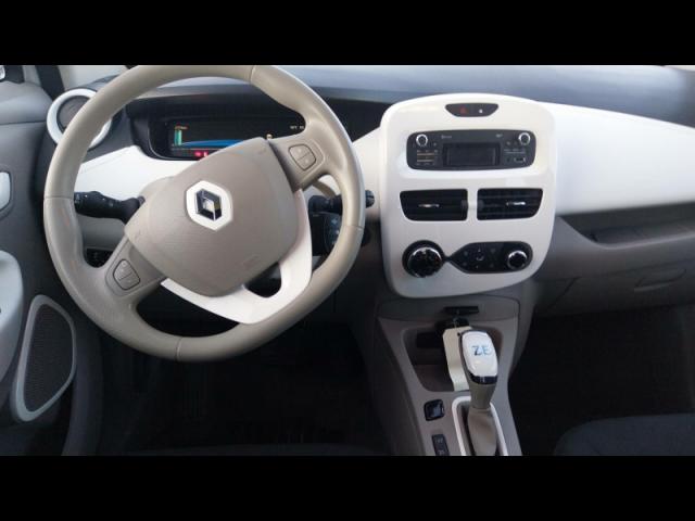 Renault Zoe image 8