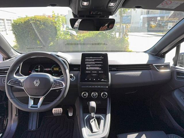 Renault Clio image 1