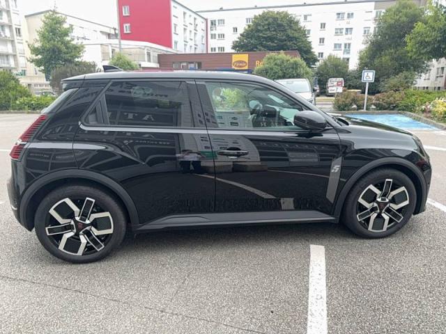 Renault R 5 image 6