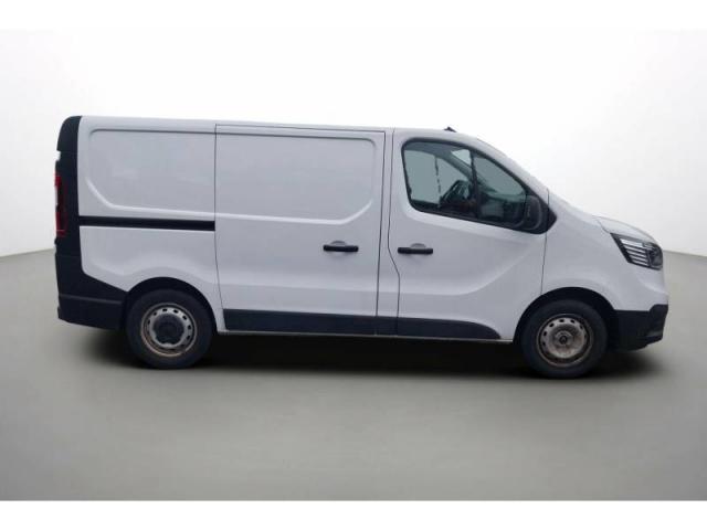 Renault Trafic image 2