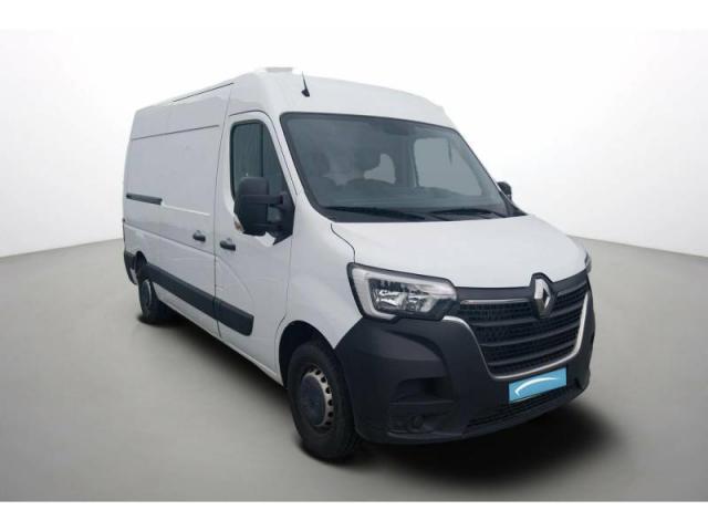 Renault Master image 2
