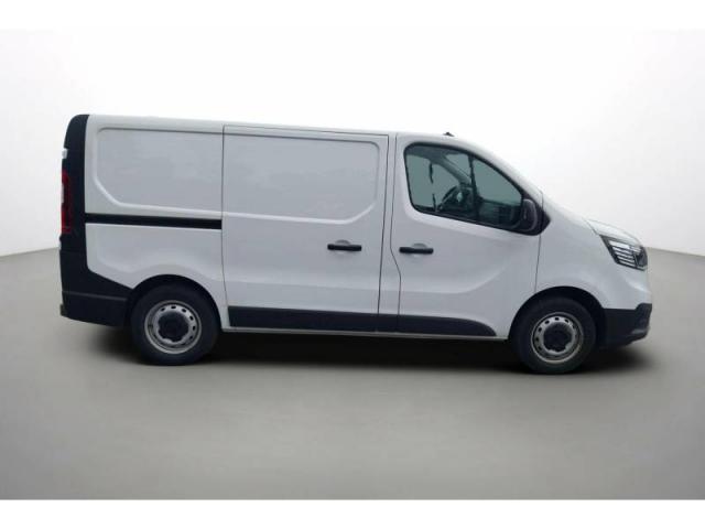 Renault Trafic image 9