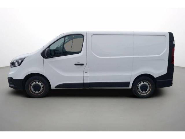 Renault Trafic image 2