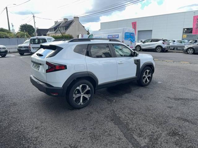 Dacia Duster image 9