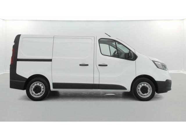 Renault Trafic image 8